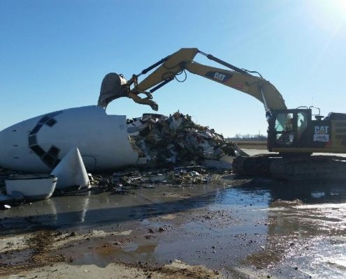 total demolition of a plane